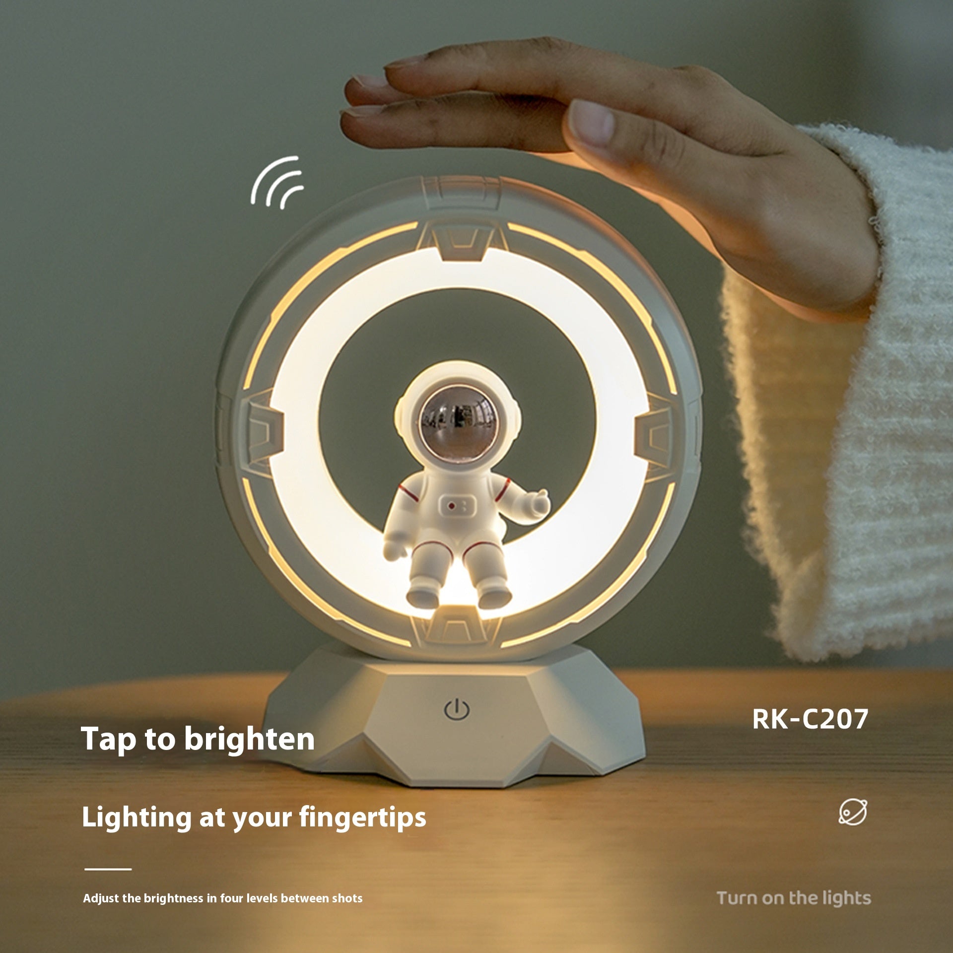 Creative Astronaut LED Small Night Lamp / White
